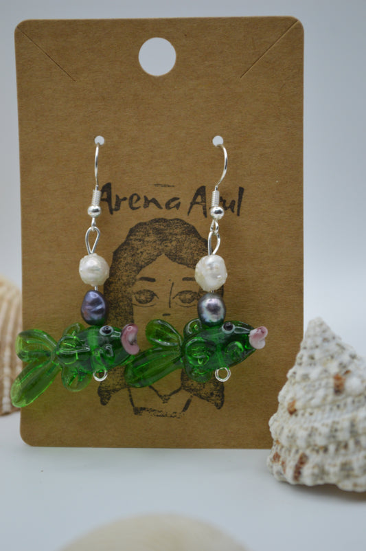 Pucker Fish Glass Earrings